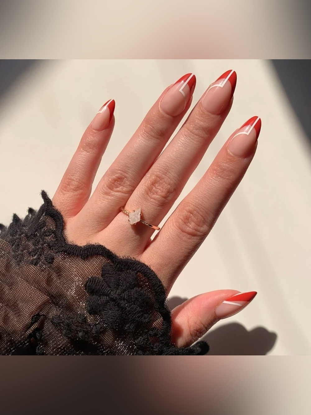 Glamnetic Short Almond Press-On Nails in RED MARTINI nib
